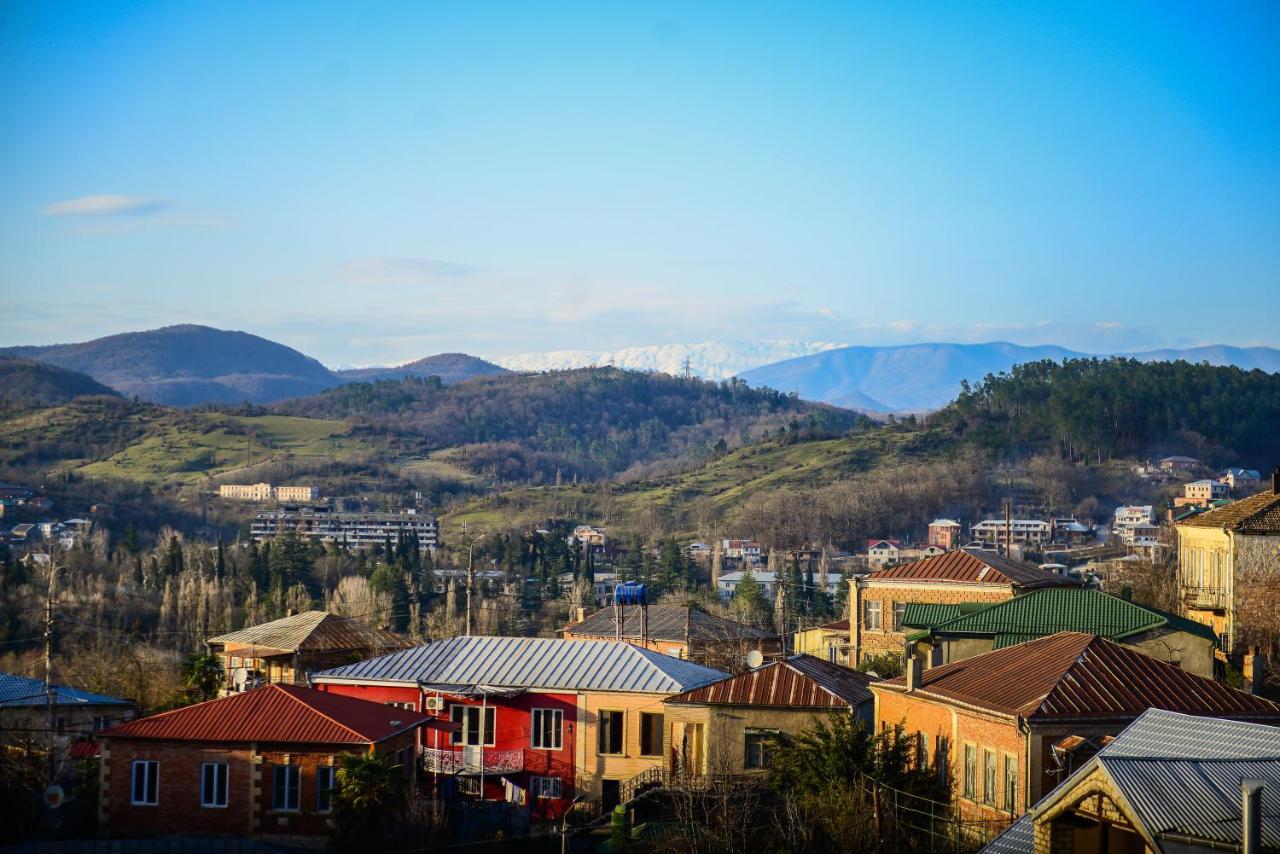 Lemon Hotel Kutaisi Exterior foto