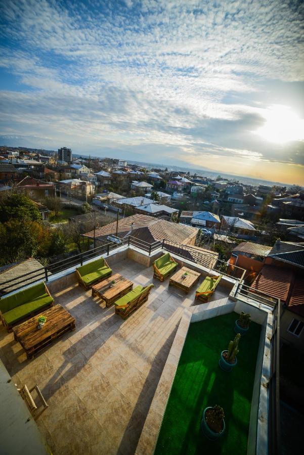 Lemon Hotel Kutaisi Exterior foto